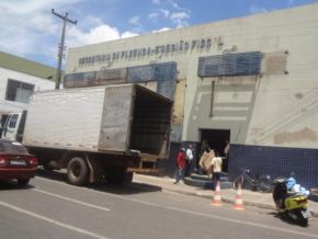 Secretaria da Fazenda de Floriano muda de endereço para reforma