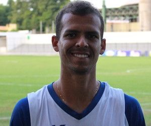 Marcone chega ao Altos para cobrir Felipe Macena: "Vim para somar"