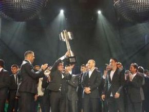 Em noite de coroação para o Timão, Vasco domina os prêmios individuais