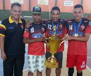 Clemilton Miranda desabafa após 1º título como técnico: "Veio para coroar"