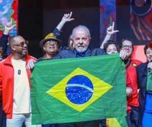 Lula entra para a história da redemocratização com 3º mandato
