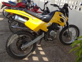 Moto tomada de assalto em Floriano é recuperada pela PM