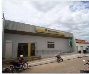 Bandidos usam explosivos para roubar agência bancária no Piauí