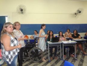 Projovem Urbano realiza formação continuada para educadores em Floriano
