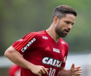 Vitinho herda camisa 11, e Diego segue com a "10" no Fla em 2019