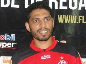 Apresentado, Wallace é só elogios ao Flamengo: 'Saí de um clube de massa para um muito maior'