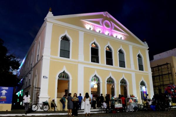 Theatro 4 de Setembro comemora 129 anos com programação cultural; confira
