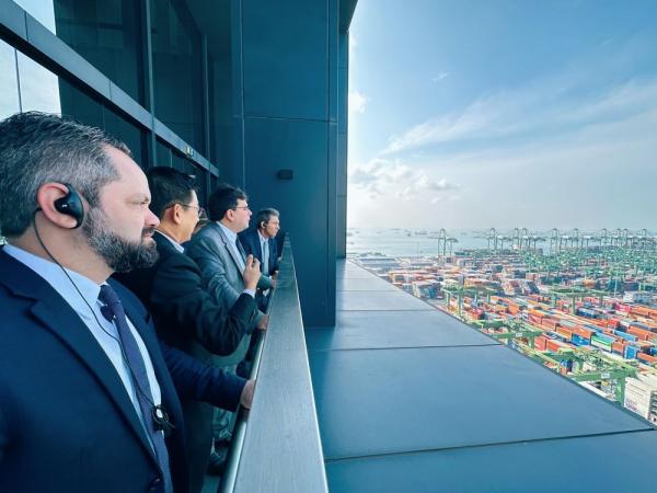  Rafael Fonteles conhece Porto de Singapura e discute parcerias para opera&ccedil;&atilde;o do Porto Piau&iacute;(Imagem:Divulga&ccedil;&atilde;o)