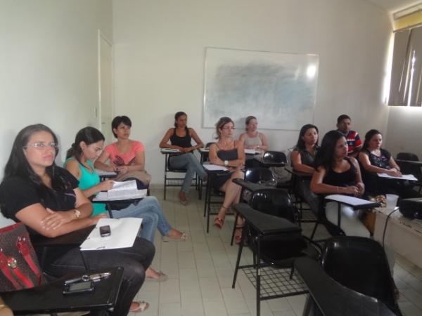 Realizada 2ª etapa do curso de atualização em sala de vacina