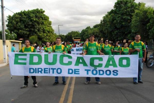 Emoção marca resgate do desfile cívico de 7 de setembro em Barão de Grajaú