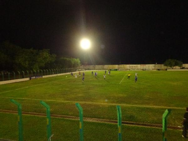 Reno vence 8 de Julho nos p&ecirc;naltis  e leva a melhor no Campeonato de Futebol Amador.(Imagem:FlorianoNews)