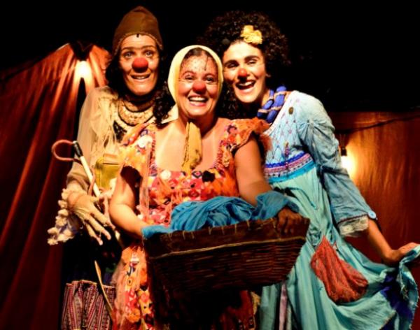 Palco Giratório traz a Floriano o espetáculo "Divinas"
