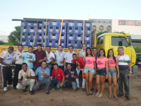 Disvale incentiva carnaval de Floriano e patrocina bloco carnavalesco