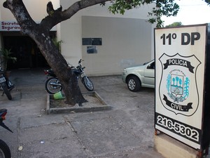 Preso quebra tornozeleira eletrônica e é esfaqueado em briga com a mulher