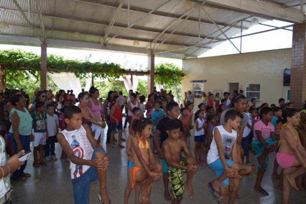 Secretaria de Educa&ccedil;&atilde;o promove dia de lazer para alunos do campo.(Imagem:Waldemir Miranda)