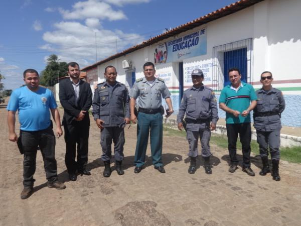Sociedade debateu Seguran&ccedil;a P&uacute;blica em audi&ecirc;ncia realizada em Bar&atilde;o de Graja&uacute;.(Imagem:FlorianoNews)