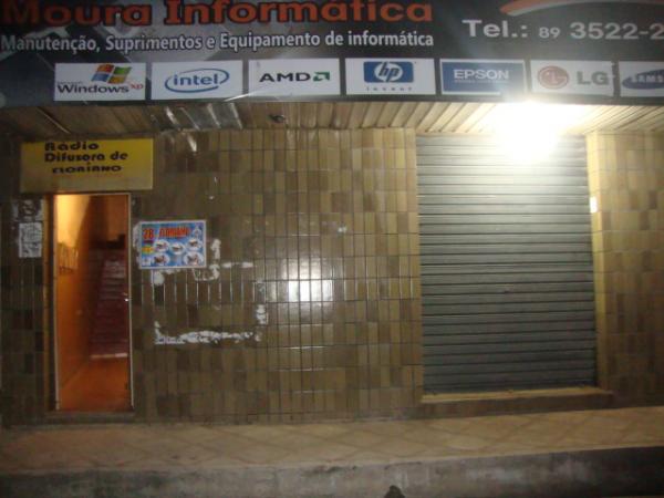 Chegada a radio difusora(Imagem:REDA&Ccedil;&Atilde;O)