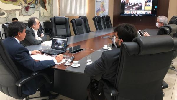Em reunião com Bolsonaro, governador defende união para enfrentar crise