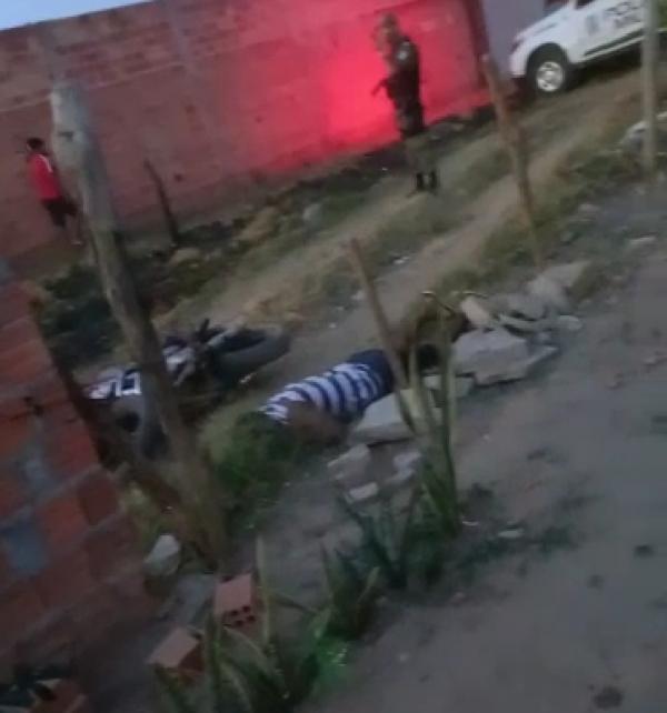 A v&iacute;tima, logo ap&oacute;s o crime.(Imagem:Reprodu&ccedil;&atilde;o)