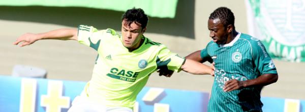 Amaral tem tarde de vilão e herói, e Goiás e Palmeiras ficam no empate