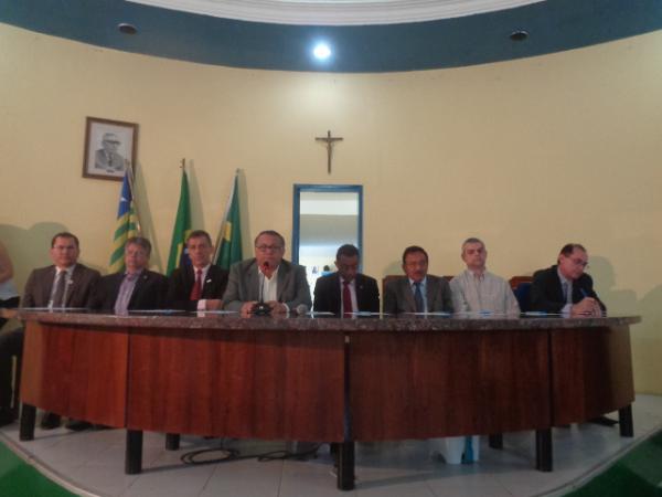 Realizada audiência para implantação do Curso de Medicina em Floriano.(Imagem:FlorianoNews)