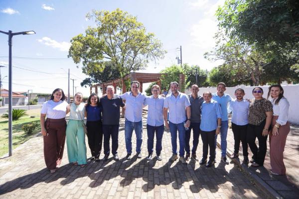 Ciro garante recursos e incentiva turismo religioso em Santa Cruz dos Milagres(Imagem:Ascom)