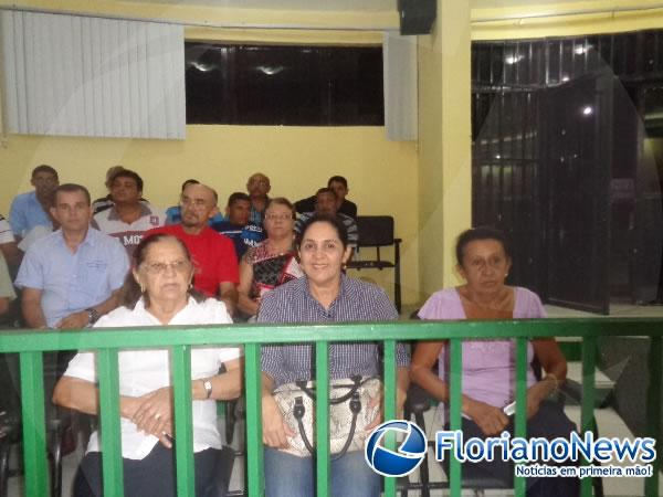 Vereador Carlos Ant&ocirc;nio &eacute; eleito novo presidente. da C&acirc;mara de Floriano(Imagem:FlorianoNews)