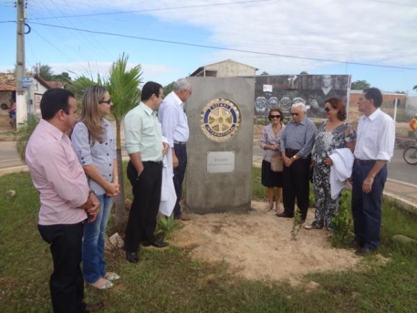 Rotary Clube inaugurou Marco Rotat&oacute;rio em Floriano.(Imagem:FlorianoNews)