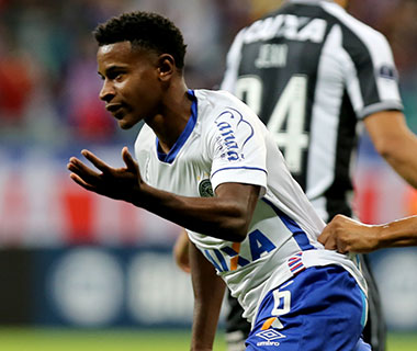 Bahia vence Botafogo e abre vantagem na Sul-Americana