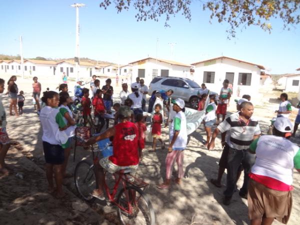 Realizada 1&ordf; Caminhada Ecol&oacute;gica do Residencial Jos&eacute; Pereira em Floriano(Imagem:FlorianoNews)