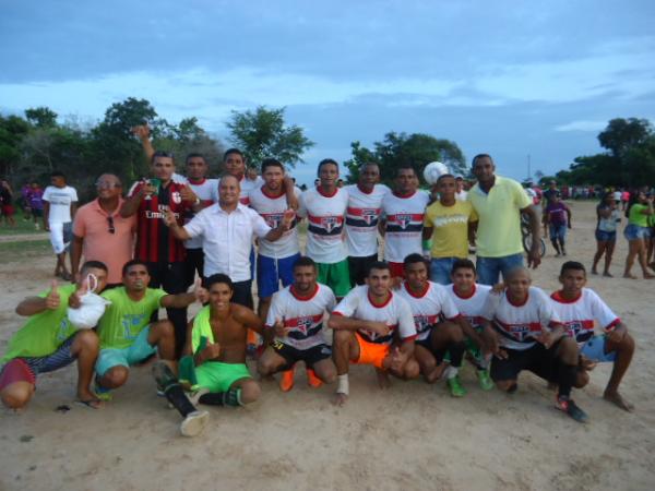 S&atilde;o Paulo vence Barcelona na final do Campeonato Interiorano de Futebol.(Imagem:FlorianoNews)