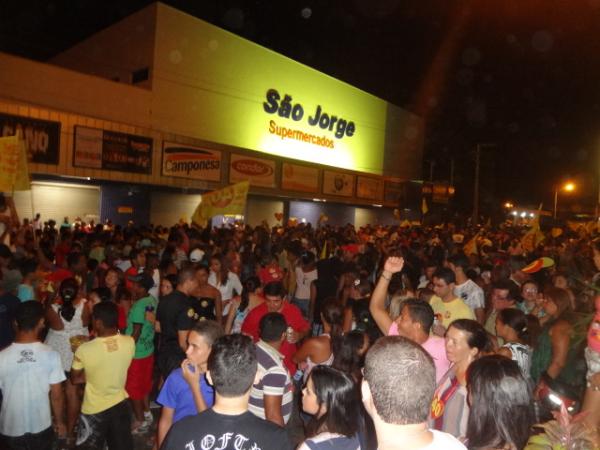 Coliga&ccedil;&atilde;o: Floriano! Agora &eacute; Voc&ecirc;!(Imagem:FlorianoNews)