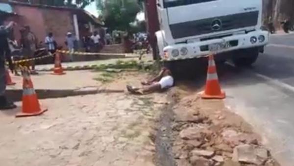 Dois homens são assassinados a tiros em Floriano.(Imagem:Reprodução)
