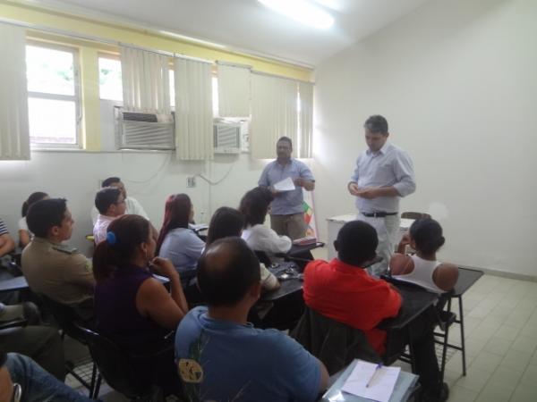 Secretaria Municipal de Sa&uacute;de criar&aacute; Comit&ecirc; de combate &agrave; dengue.(Imagem:FlorianoNews)