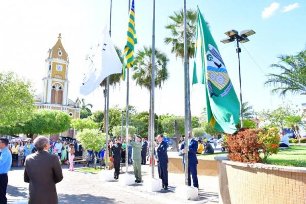 Desfile C&iacute;vico marca as comemora&ccedil;&otilde;es pela Independ&ecirc;ncia do Brasil em Floriano.(Imagem:Secom)