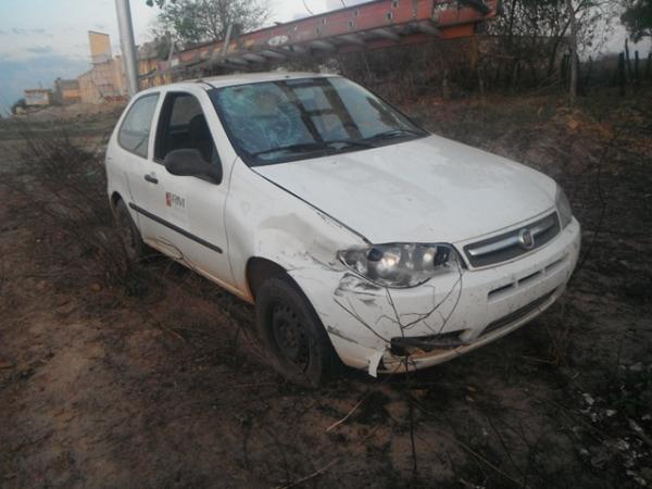 Acidente entre carro e moto é registrado na Rodovia PI 140 em Floriano.(Imagem:FlorianoNews)