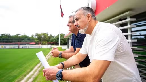 Entenda por que o Flamengo não está voraz no mercado na primeira janela de 2025