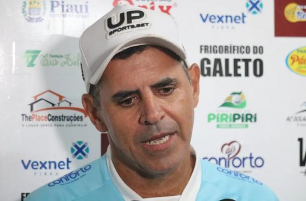  Fernando Vieira, t&eacute;cnico 4 de Julho.(Imagem:Pablo Cavalcante )