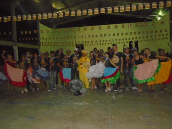 Festival de Quadrilhas Juninas abre o São João em Floriano
