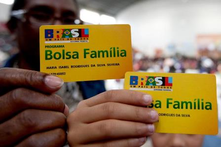Bolsa Família: Usuários devem regularizar dados escolares