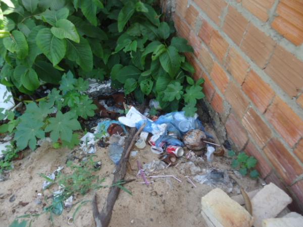 Secretaria de Saúde realiza mutirão contra a dengue em Floriano.(Imagem:FlorianoNews)