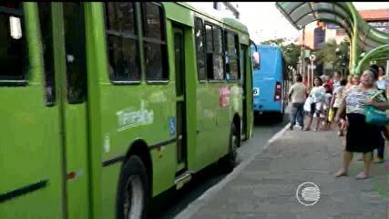 Integração dos ônibus completa três anos com reclamações de usuários