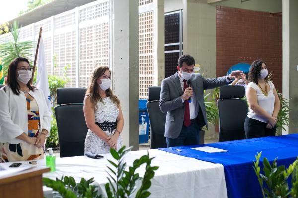Outorga de grau foi concedida para formandos do Campus Ministro Reis Velloso, em Parnaíba(Imagem:Reprodução)