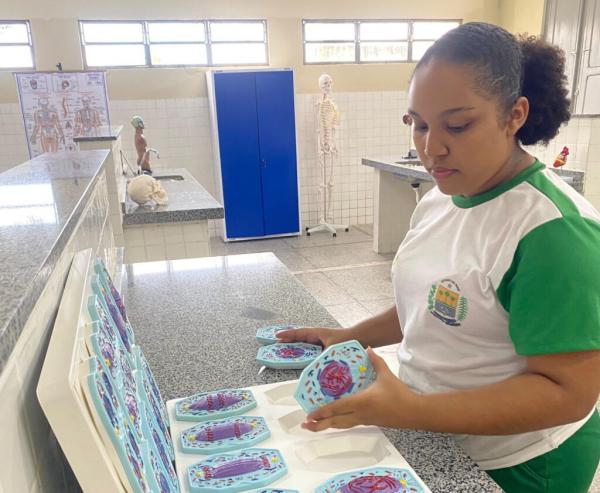 Com os novos materiais, estudantes ampliam as experi&ecirc;ncias de aprendizagem em aulas pr&aacute;ticas.(Imagem:Ascom Seduc)