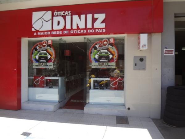 Promoção 20 anos Óticas Diniz, 20 carros zero km pra você