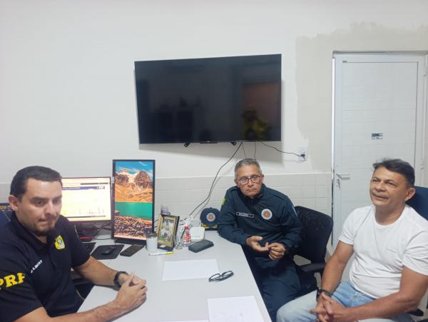 Força-tarefa discute intervenções para reduzir acidentes na rotatória da TV Alvorada, em Floriano(Imagem:FlorianoNews)
