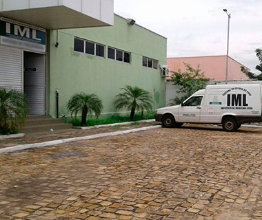 Sargento aposentado da PM morre em colisão entre moto e carro