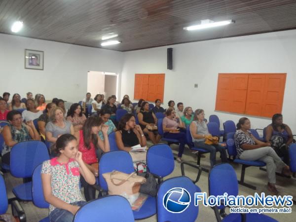 Encerrado em Floriano curso