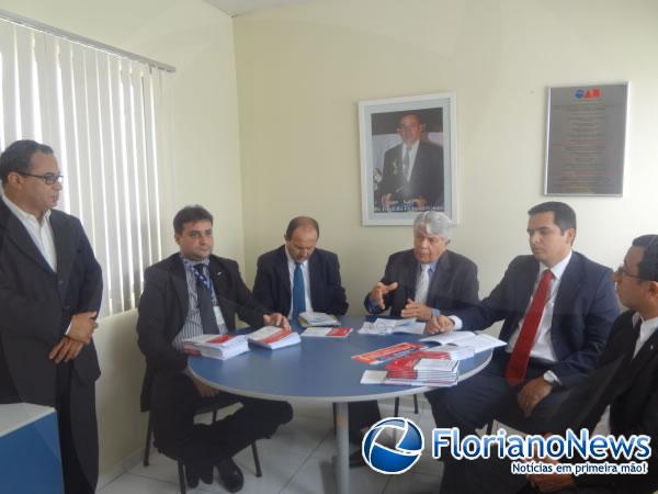 Caravana das Prerrogativas visita &oacute;rg&atilde;os da justi&ccedil;a em Floriano. (Imagem:FlorianoNews)