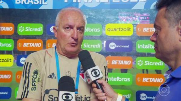 Bicampe&atilde;o da Copa do Brasil, Dorival Jr. elogia campanha do S&atilde;o Paulo: 